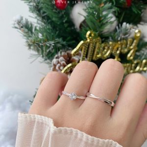 nhẫn bạc đính đá aura